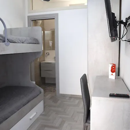 Pulcinella 2 Guest house *